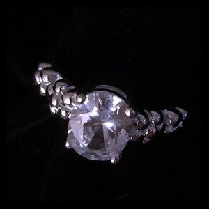 Vtg Sterling 925 Oval (4 carat) CZ Gem Flower Ring 8